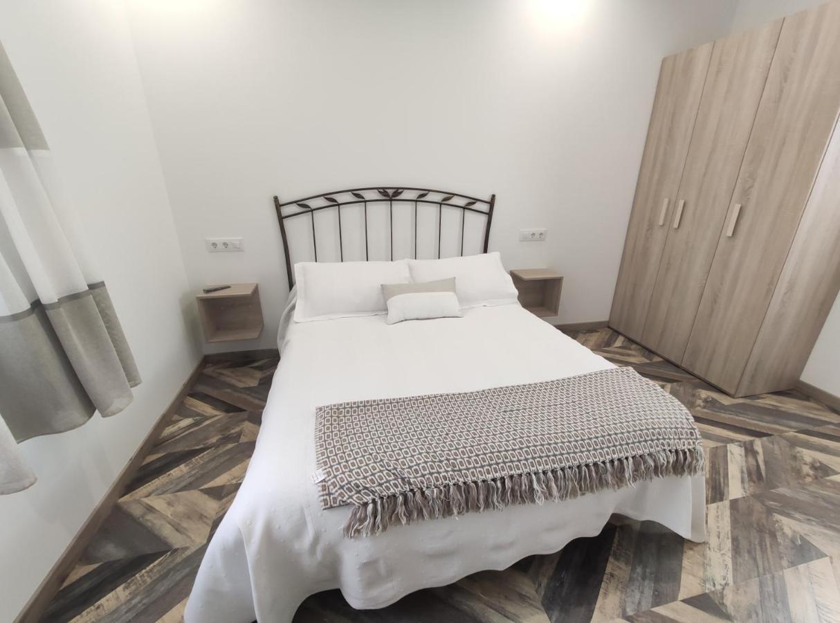 Hostal Oleo Auto Check-In Santander Exteriér fotografie