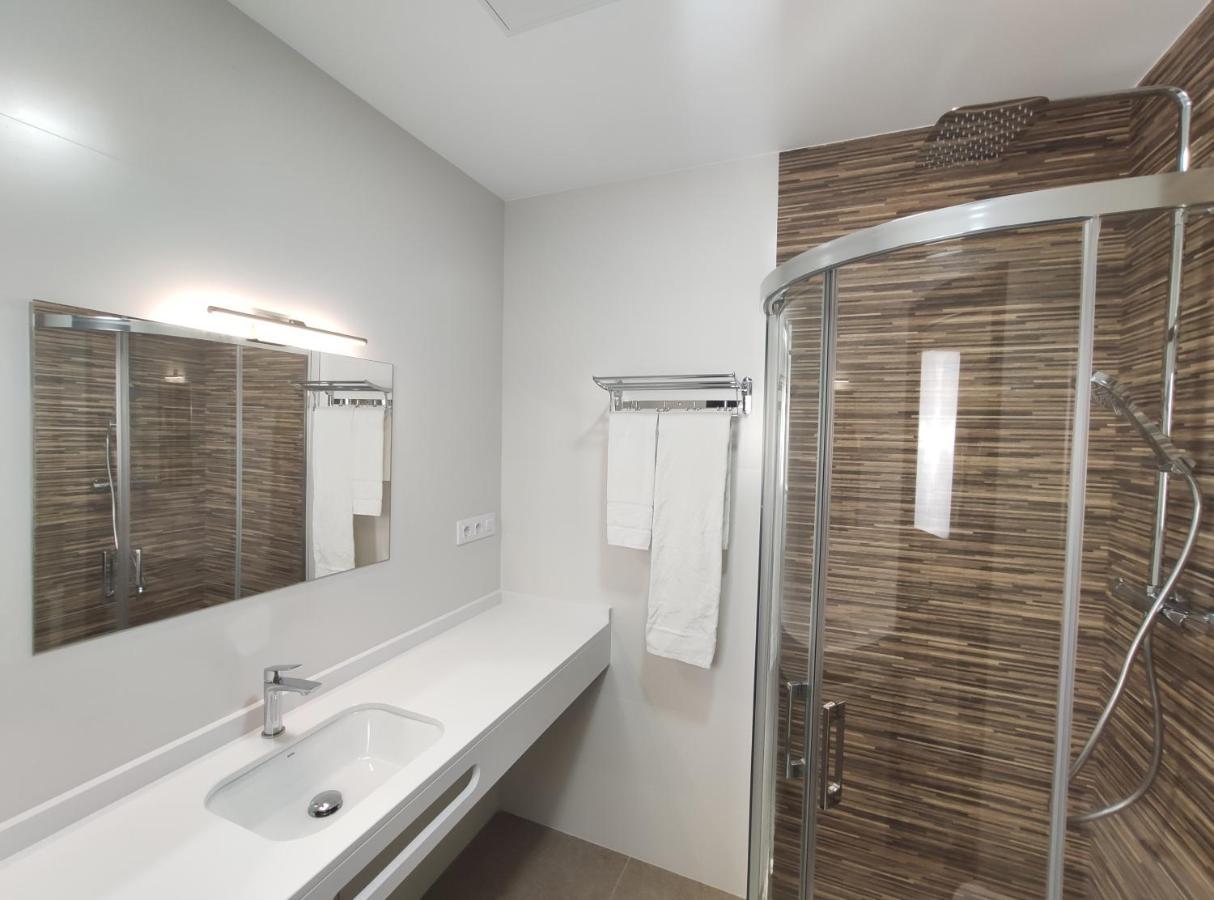 Hostal Oleo Auto Check-In Santander Exteriér fotografie
